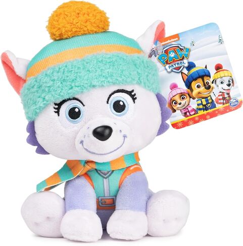 GUND PAW Patrol Holiday Winter Everest في وشاح وقبعة، لعبة قطيفة مرخصة رسميًا للأعمار من 1 فما فوق، 6 بوصات in Saudi Arabia