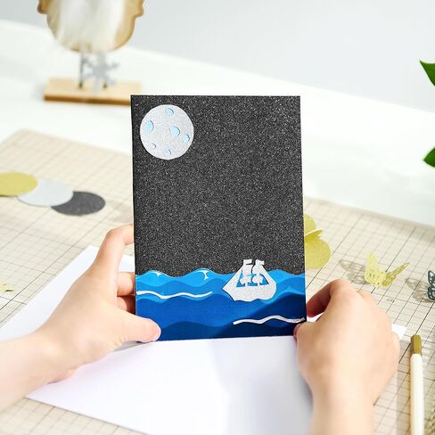 ورق بطاقات لامع أسود، 15 ورقة مقاس 30.48 سم × 30.48 سم 300 جرامًا للمتر المربع/110 رطل، ورق بطاقات ملون مربع للحرف اليدوية والمشروعات اليدوية وصنع البطاقات لتزيين حفلات أعياد الميلاد UAP21BK15 in Kuwait