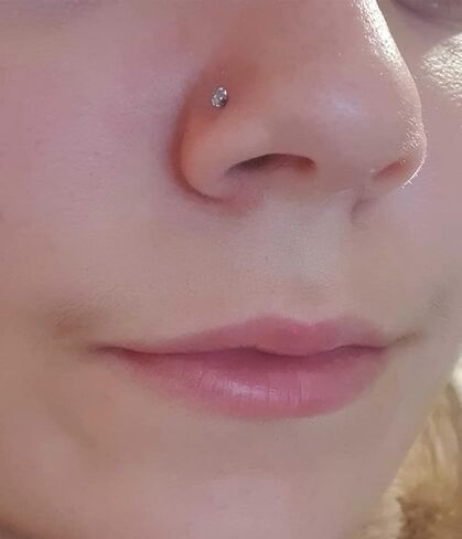 QWALIT Nose Studs & Rings - 18g & 20g Surgical Steel Nose Piercing Studs - Small, Threadless, L-Shaped - 18 & 20 Gauge - Silver, Gold, Black in Saudi Arabia