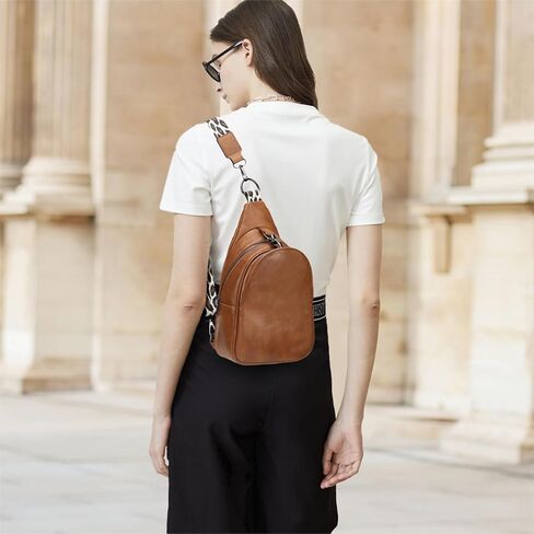 KL928 حقيبة رافعة صغيرة حقيبة صدر للرجال والنساء والرجال من جلد البولي يوريثان حقيبة ظهر كروس مع حزام جيتار حقيبة كتف عادية in Kuwait