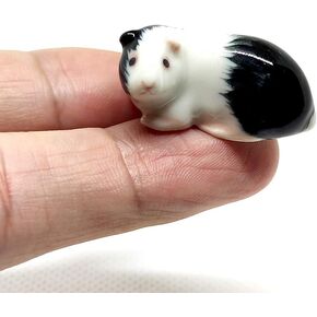 SSJSHOP Guinea Pig Miniature Dollhouse Figurines Ceramic Hand Painted Animaals Collectible Small Gift Home Garden Decor, White Squat in Kuwait