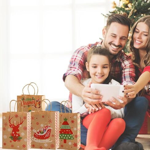 أكياس هدايا عيد الميلاد من ME.FAN بمقبض، 24 قطعة من أكياس ورق كرافت لعيد الميلاد، وحقائب هدايا بمقابض، وحقائب هدايا عيد الميلاد - 5.9 بوصة × 3.15 بوصة × 8.27 بوصة - الطراز 2 in Kuwait