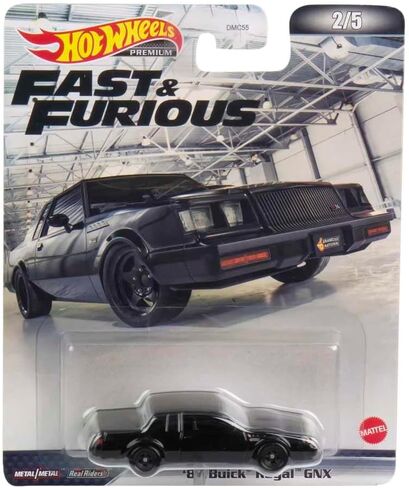 Hot Wheels Retro Entertainment Collection of 1:64 Scale Vehicles from Blockbuster Movies, TV, & Video Games, Iconic Replicas for Play or Display, Gift for Collectors in Saudi Arabia