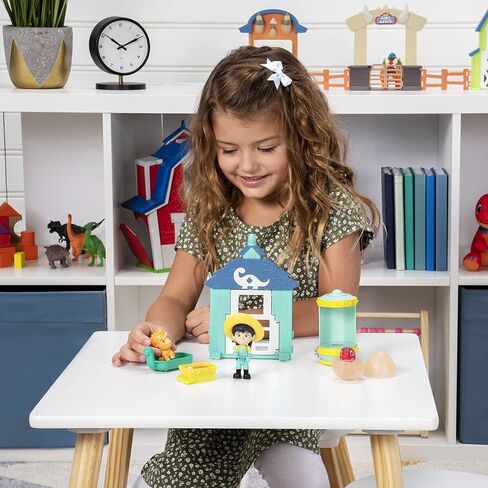 Dino Ranch Hatchery Adventure Set - Features Light Up Dino Egg Incubator, 3" Dino Rancher Min, Two Baby Dinos, Plus Six Accessories - Toys for Kids - Your Favorite Pre-Westoric Ranchers in Kuwait