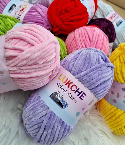 Lukche غزل مخملي ناعم غزل شانيل للحياكة كبيرة الحجم 100 جرام (132 ياردة) غزل بطانية أطفال لحياكة غزل أميجورومي غزل فاخر لحرف نسج الكروشيه (بني، 1 خصلة) in Kuwait