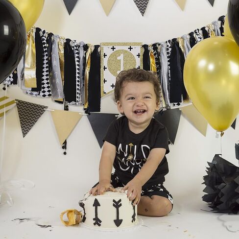 لافتة عيد ميلاد للكرسي المرتفع من YESSWL لعيد الميلاد الأول - ديكورات عيد ميلاد واحدة باللونين الأسود والذهبي لأعياد ميلاد الأطفال، وديكورات عيد ميلاد واحدة لدعائم كشك الصور، وأفضل لوازم الحفلات in Kuwait