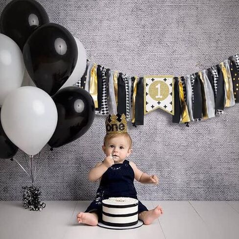 لافتة عيد ميلاد للكرسي المرتفع من YESSWL لعيد الميلاد الأول - ديكورات عيد ميلاد واحدة باللونين الأسود والذهبي لأعياد ميلاد الأطفال، وديكورات عيد ميلاد واحدة لدعائم كشك الصور، وأفضل لوازم الحفلات in Kuwait