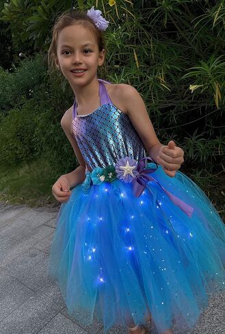زي حورية البحر الصغيرة من CIFITERY للفتيات فستان حورية البحر المضيء لديكورات عيد ميلاد حورية البحر وهدايا الأميرة في الهالوين in Kuwait