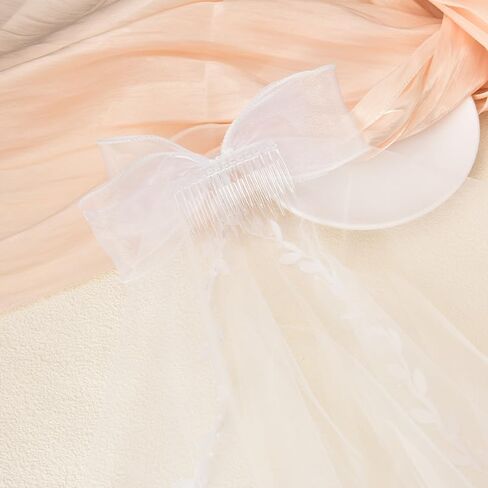 حجاب الزفاف للعرائس، حجاب فيونكة الشعر الأبيض، إكسسوارات شعر الزفاف للعروس وصيفة العروس، حجاب طويل مع مشط، طرحة زفاف لؤلؤية، زينة حفلات العازبة، العروس لتكون هدية دش الزفاف in Kuwait