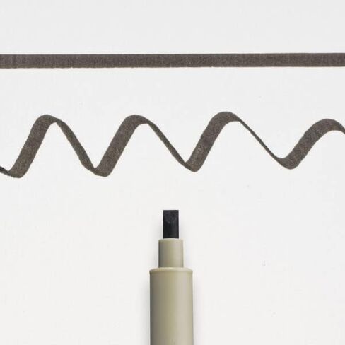 Sakura Pigma Graphic Pen 3.0 mm in Saudi Arabia