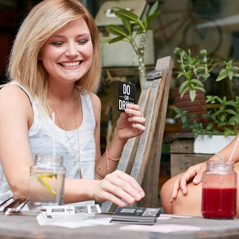 افعل أو اشرب - لعبة البطاقات - حزمة التوسعة رقم 1 - لعبة الحفلات - الجرأة للكلية والتخييم وحفلات عيد الميلاد الحادي والعشرين in Kuwait