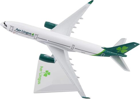 TANG DYNASTY 1:400 Air Bus A330-300 Ireland AER Lingus Metal Airplane Model Plane Toy Plane Model (Green) in Kuwait