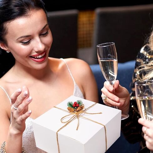 علب هدايا بيضاء HLWDFLZ مكونة من 12 علبة ورق مقاس 8 × 8 × 4 بوصة، وصناديق هدايا مع أغطية، وصندوق هدايا الزفاف، وصندوق اقتراح وصيفة العروس، وصندوق هدايا لحفلات أعياد الميلاد، وصندوق عيد الميلاد مع خيوط بطول 66 قدمًا و12 ملصقًا شفافًا in Kuwait