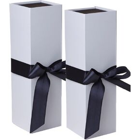 صناديق هدايا من Jillson Roberts متوفرة بثلاثة ألوان، أبيض مطفي مع شريط أسود in Kuwait