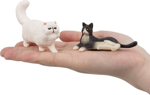 Toymany 8PCS تماثيل صغيرة سوداء وبيضاء للقطط، مجموعة ألعاب شخصيات قطط تعليمية واقعية، هريرة بيض عيد الفصح كعكة توبر عيد الميلاد هدية عيد ميلاد مشروع مدرسة الديوراما للأطفال الأطفال in Kuwait