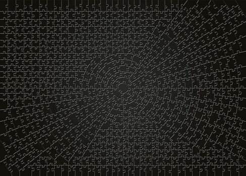 لعبة أحجية كريبت بلاك 15260 من رافنسبورجر 736 قطعة للبالغين، كل قطعة فريدة من نوعها، وتضمن تقنية سوفت كليك أن القطع تتناسب معًا بشكل مثالي، 68.58 سم × 50.8 سم in Kuwait