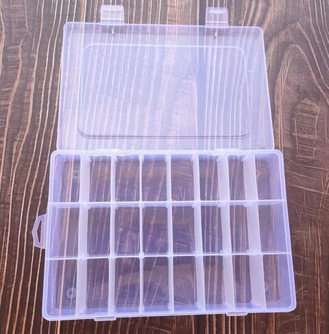 صندوق تخزين بلاستيكي شفاف مع فواصل قابلة للتعديل، حامل منظم مجوهرات شفاف محمول مع غطاء للحرف اليدوية والاظافر وخطافات صيد الادوية، 24 قطعة in Kuwait