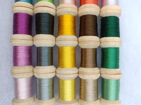 مجموعة خيط حرير مكونة من 30 بكرة حرير التوت الصيني الطبيعي النقي 100% للتطريز اليدوي 30 لونًا على بكرات خشبية ألوان متعددة ألوان مختلطة in Kuwait