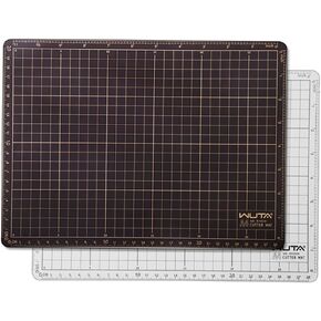WUTA Self Healing Sewing Mat, Double Sided Non-Slip PVC Cutting Mat A4 Cutting Board for Sewing, Craft, Quilting, Fabric, Scrapbooking Project (9x12inch) in Kuwait