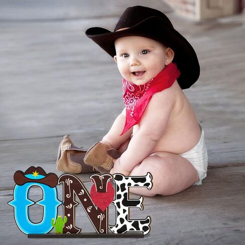 لافتة بتصميم رعاة البقر الغربي من بكساوي، قطعة مركزية لطاولة خشبية بعبارة «My First Rodeo Wild West Cowboy» لتزيين حفلات عيد الميلاد للاولاد بنمط حصان ريترو لعيد الميلاد الاول وحفلات استقبال المولود in Kuwait