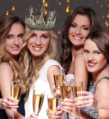 غطاء رأس ريفي جولد كراون من اتيتيود ستوديو، إكسسوار أزياء الهالوين للبالغين in Kuwait