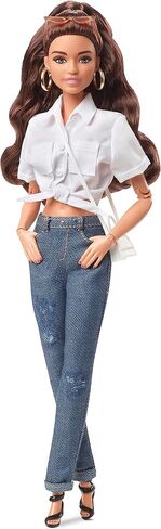 Barbie Signature @BarbieStyle Fully Posable Fashion Doll (Brunette) with 2 Tops, Skirt, Jeans, Jacket, 2 Pairs of Shoes & Accessories, Gift for Collectors in Saudi Arabia