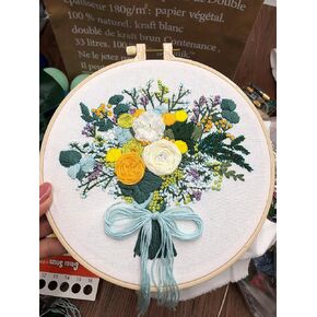 hi stone 4 Embroidery Sets for Beginners, DIY Adult Beginner Cross Stitch Kits, 4 Cross Stitch Kits, 2 Embroidery Hoops,Scissors,Needles and Color Threads,Needlepoint Kit for Adults
