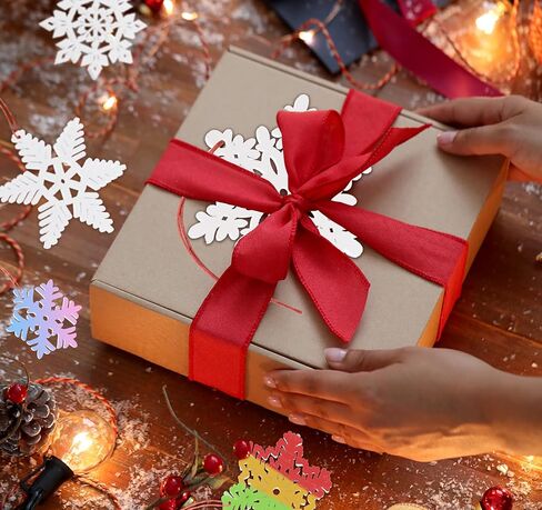 36 قطعة من زخارف رقاقات الثلج الخشبية من ABSOFINE، قلادة شجرة عيد الميلاد لعيد الميلاد DIY هدية معلقة لتزيين الهدايا مع خيوط، 5 سم (9 تصميمات مختلفة) in Kuwait