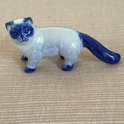 تمثال صغير من السيراميك لبيت الدمية الفارسي القط Delft الأزرق والأبيض النادرة مصغرة حديقة بونساي اليدوية رسمت هدية عيد الحب in Kuwait