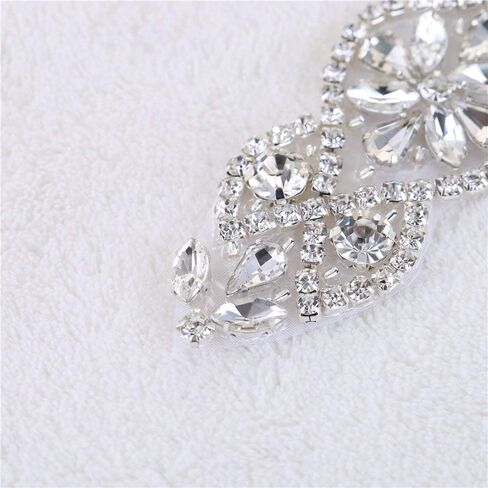 حزام الزفاف مزين بحجر الراين مع بلورات ولؤلؤ - مخيط على أو لاصق لوشاح الزفاف DIY 11.4 × 1.9 بوصة فضي Rz-011 in Kuwait