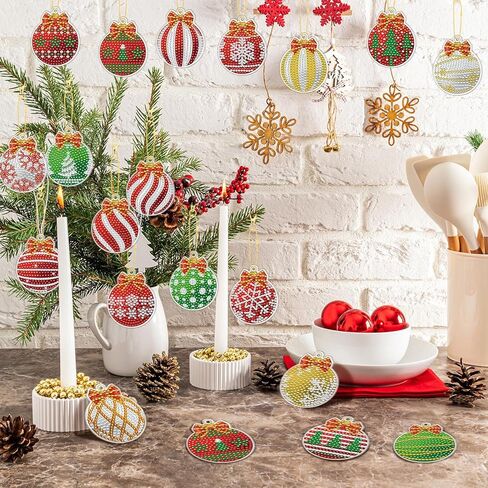 Quelay 30 قطعة كرة عيد الميلاد الماس اللوحة سلاسل المفاتيح DIY الماس الفن سلاسل المفاتيح عدة 5D شنقا الماس الفن عيد الميلاد الحلي الماس اللوحة سلاسل المفاتيح للمبتدئين الأطفال البالغين لوازم الحرف in Kuwait