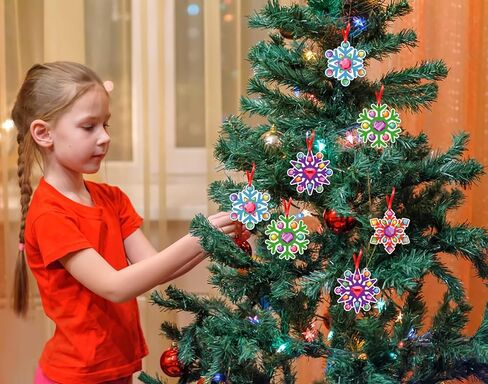 D4DREAM ملصقات حرفية لعيد الميلاد الشتوي للأطفال 24 قطعة ملصقات ندفة الثلج لعيد الميلاد للأطفال DIY ندفة الثلج الشتوية المعلقة لشجرة عيد الميلاد مجموعات زينة ندفة الثلج لديكور حفلة عيد الميلاد in Kuwait