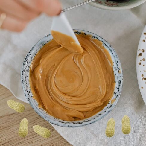 ONNPNN 12 تجويف قالب سيليكون الفول السوداني، قالب شوكولاتة مبتكر على شكل فول سوداني، قوالب راتنج على شكل فواكه صناعية ثلاثية الأبعاد، محاكاة الفول السوداني المصنوعة يدويًا من الصابون المعطر، أداة تزيين الكعك in Kuwait