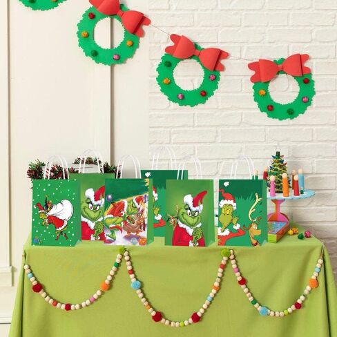 16 قطعة من أكياس هدايا حفلة عيد الميلاد، أفلام عيد الميلاد كرافت الورقية حقائب مع مقابض هدايا عيد الميلاد أكياس حلوى هدايا للأولاد والبنات والأطفال الأسرة عيد الميلاد حفلة عيد الميلاد in Kuwait