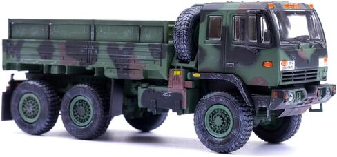 Motor city classics 1:72 Scale US M1083 Medium Tactical Vehicle – NATO Camouflage - 12218PA - Panzerkampf in Saudi Arabia