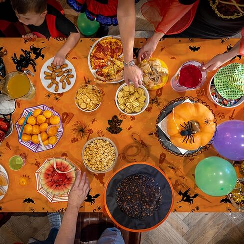 SANBADA 3 قطع مفرش طاولة الهالوين، مستلزمات حفلات الهالوين 2023، ديكورات حفلات الهالوين 2023، ديكورات طاولات الهالوين 2023، مفرش طاولة بلاستيكي كبير الحجم 108 بوصة × 54 بوصة in Kuwait