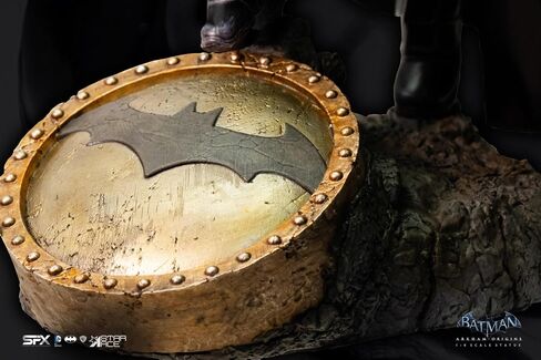Batman Arkham Origins: Batman 2.0 1:8 Scale Polyresin Statue in Saudi Arabia