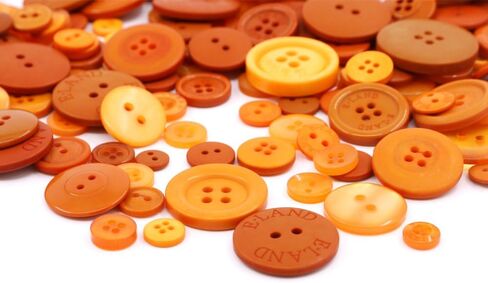 Rustark 650Pcs Resin Buttons Favorite Findings Basic Buttons 2 and 4 Holes Craft Buttons for Arts, DIY Crafts, Decoration, Sewing - Sizes Range from 0.28 to 1.18 Inch (Pink) in Saudi Arabia