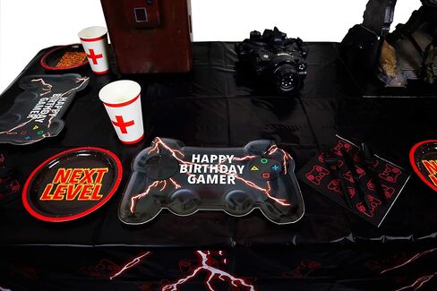 مجموعة لوازم حفلات العاب الفيديو | لوحات على شكل وحدة تحكم | تخدم 16 | اكثر من 85 قطعة | ديكورات العاب وادوات مائدة | لافتة كبيرة لعيد ميلاد سعيد | ادوات مائدة للاستعمال مرة واحدة in Kuwait