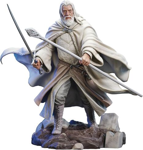 DIAMOND SELECT TOYS The Lord of The Rings: Gandalf Deluxe PVC Statue in Saudi Arabia