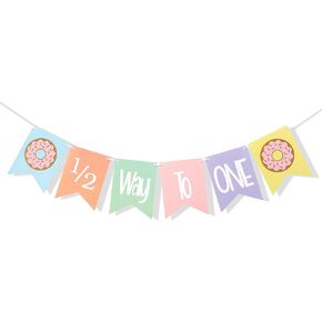 لافتة عيد ميلاد نصف واي تو ون على شكل دونات - زينة عيد ميلاد على شكل دونات 1/2، لافتة عيد ميلاد دونات اتس ماي 1/2، لوازم عيد ميلاد نصف دونات. هابي هاف للاطفال للديكور الداخلي والخارجي in Kuwait