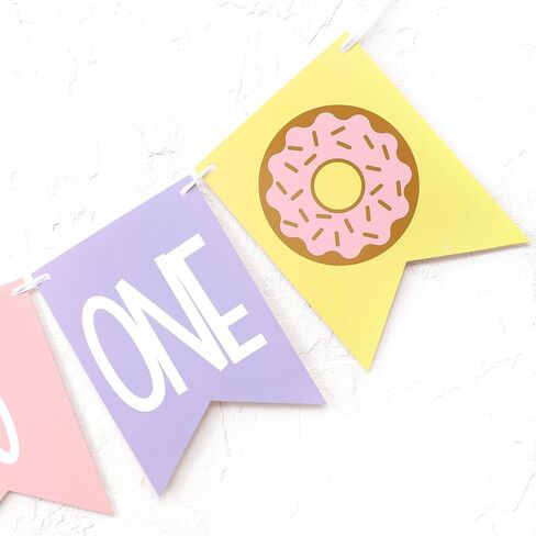 لافتة عيد ميلاد نصف واي تو ون على شكل دونات - زينة عيد ميلاد على شكل دونات 1/2، لافتة عيد ميلاد دونات اتس ماي 1/2، لوازم عيد ميلاد نصف دونات. هابي هاف للاطفال للديكور الداخلي والخارجي in Kuwait