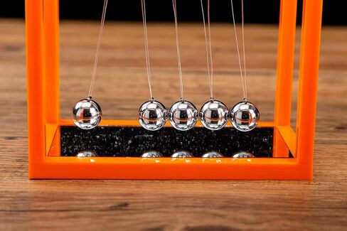 كرات التوازن مهد نيوتن من آسيا هوم، 5 كرات بندول، مع مرآة لسطح المكتب لتزيين سطح المكتب، لعبة الحركة الحركية للمنزل والمكتب، ألعاب فيزيائية للمعلمين (أرجواني) in Kuwait