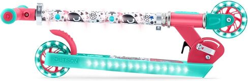 جيتسون سكوتر دفع بعجلتين من غابيز دولهاوس، مصابيح LED على الجذع وعجلات مضيئة، اطار خفيف الوزن، مقود قابل لتعديل الارتفاع، نظام امالة للتوجيه، الية سهلة الطي، للاعمار من 5 سنوات فما فوق، JGABY-2KIK in Kuwait