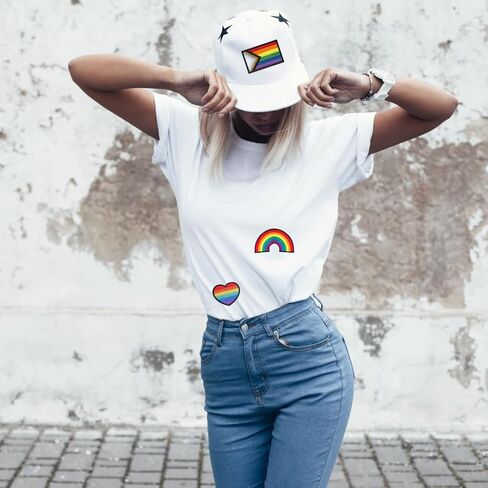 3 رقع حديد قوس قزح، علم قوس قزح على شكل قلب على الملابس، رقع لطيفة للرجال والنساء والأطفال، رقع تزيين للملابس والأحذية والحقيبة والقبعة in Kuwait