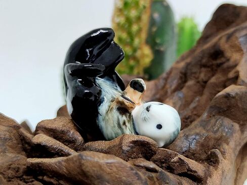 SSJSHOP Sea Otter Micro Tiny Dollhouse Figurines Hand Painted Ceramic Animals Collectible Gift Home Decor (Baby Sea Otter) in Kuwait