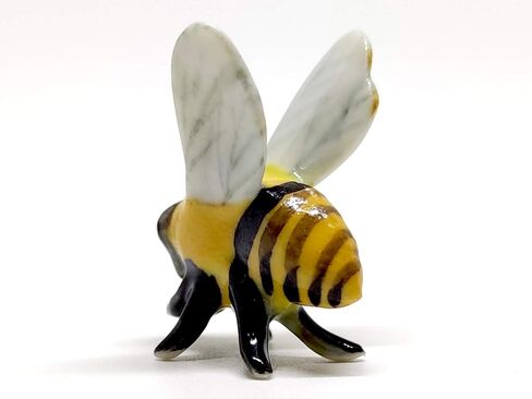 SSJSHOP Bee Micro Tiny Dollhouse Figurines Hand Painted Ceramic Animals Collectible Gift Home Garden Decor in Kuwait