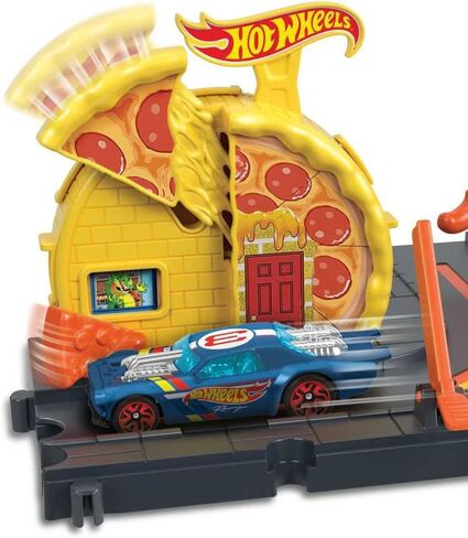 Hot Wheels Speedy Pizza Pick up in Saudi Arabia