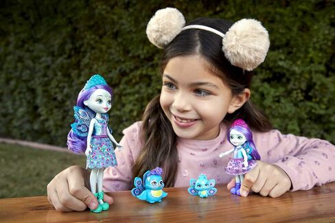 Enchantimals Patter & Piera Peacock Sister Dolls (6-in & 4-in) & 2 Animal Figures, Removable Skirt and Accessories, Great Gift for Kids Ages 3Y+ in Kuwait