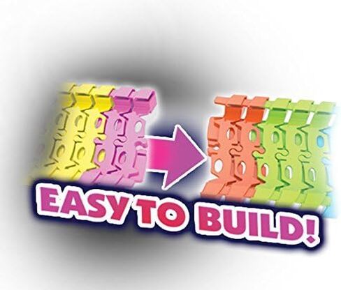 Mindscope Twister Tracks Trax 360 Loop 13' (feet) of Neon Glow in The Dark Track with One LED Light-Up Race Series Car in Kuwait